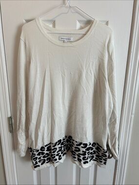 Emily Daniels Cream Scoop Neck Sweater with Leopard Hem